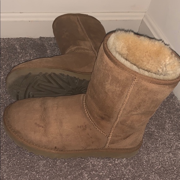 Classic UGG boots - Picture 2 of 4